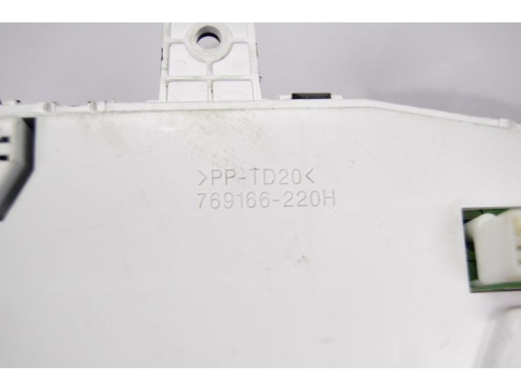 8100A113 | Панель приладів MITSUBISHI OUTLANDER XL 05-13 - Фото 4