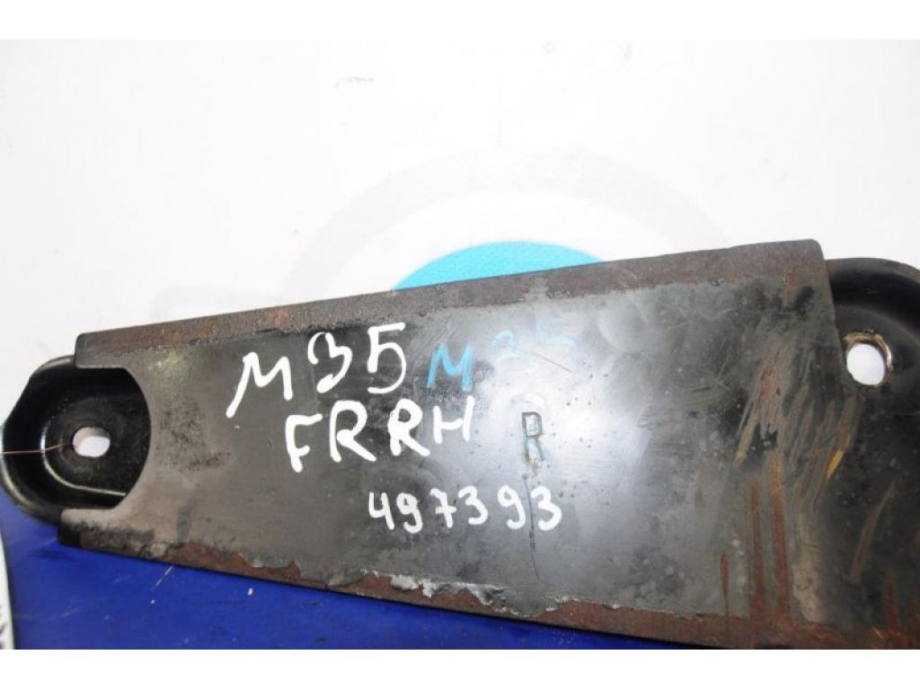 544C4-EG010 | Кріплення балки підвіски передн. прав. INFINITI M35/M45 04-10 - Фото 2