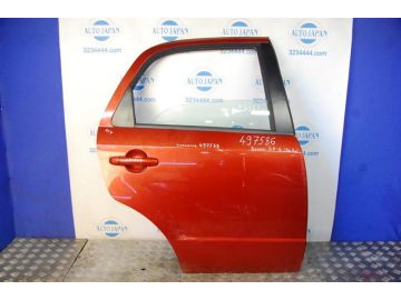 Скло дверей задн. прав. SUZUKI SX4 06-13