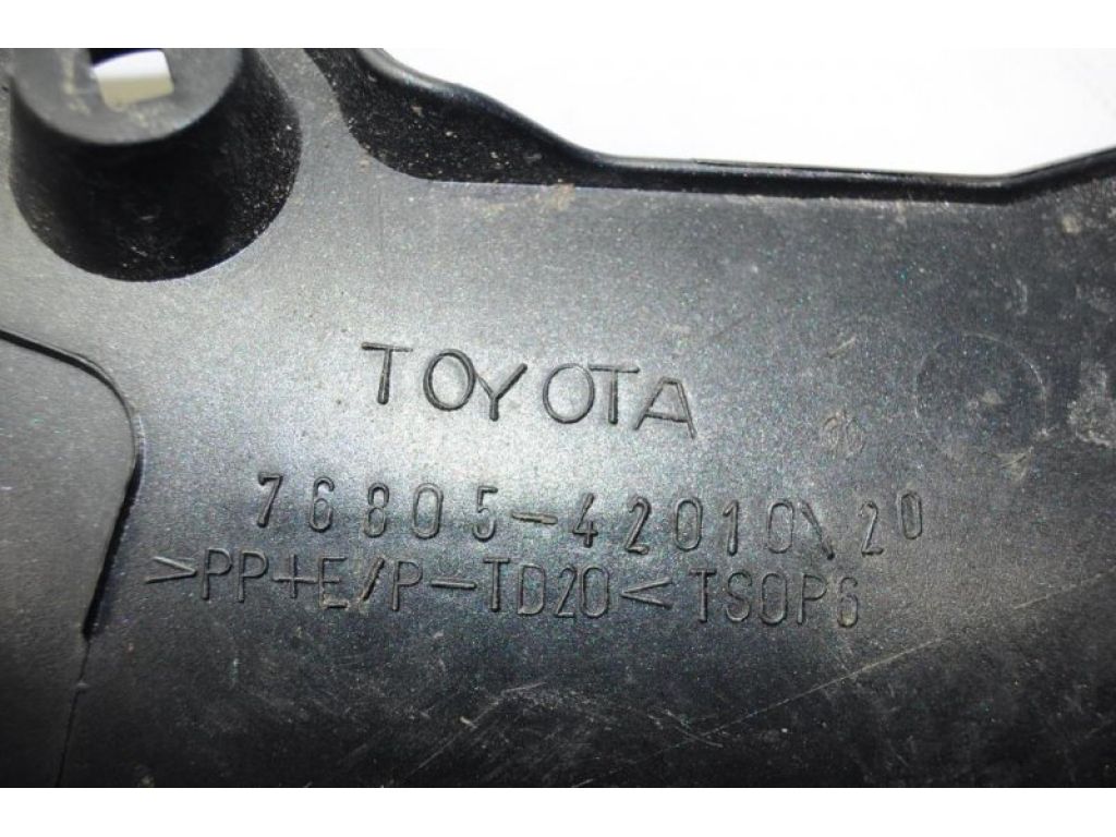 76805-42010-C0 | накладка кришки багажника прав. TOYOTA RAV4 05-12 - Фото 3