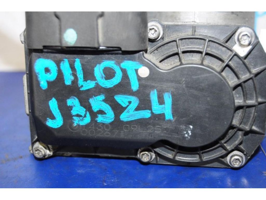 16400-RN0-A01 | Дросельна заслінка HONDA PILOT 08-15 - Фото 3