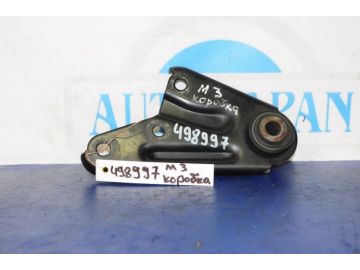 Кронштейн КПП MAZDA 3 BK 03-08