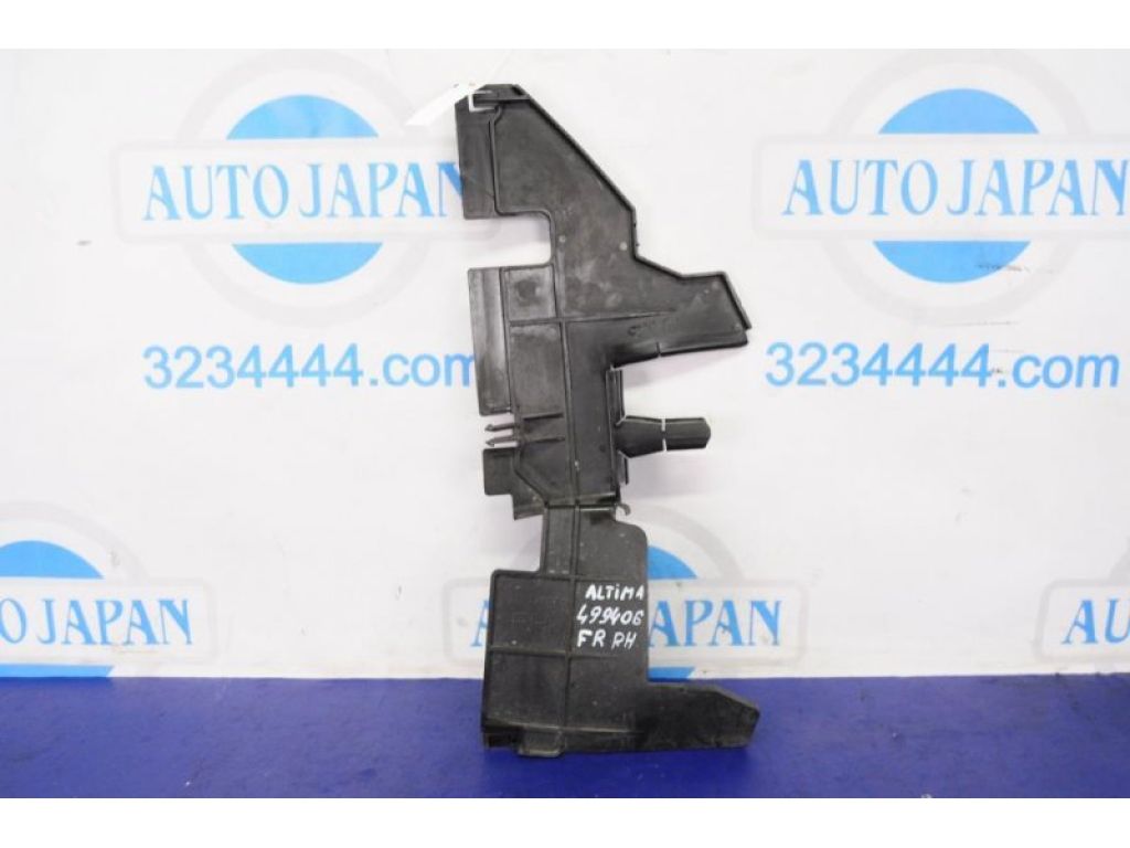 92184-JA000 | Дефлектор радіатора прав. NISSAN ALTIMA L32 07-12
