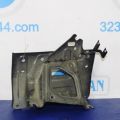 60630-SJA-A01ZZ | Полиця акумулятора HONDA LEGEND 04-13 - Прев'ю 3