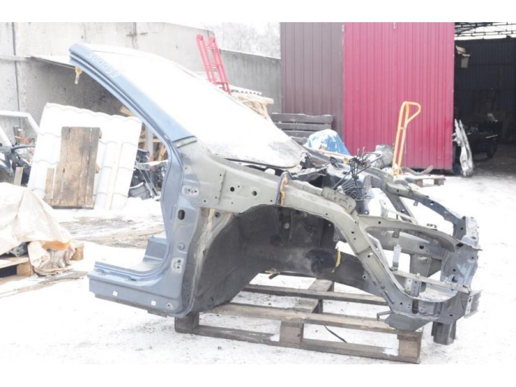 60910-SJA-E00ZZ | Передняя часть HONDA LEGEND 04-13
