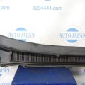 72330-57L10-5PK | Пластик під лобове скло / Жабо прав. SUZUKI KIZASHI 09-14