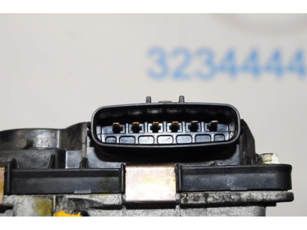 16400-RKB-003 | Дросельна заслінка HONDA LEGEND 04-13 - Фото 4