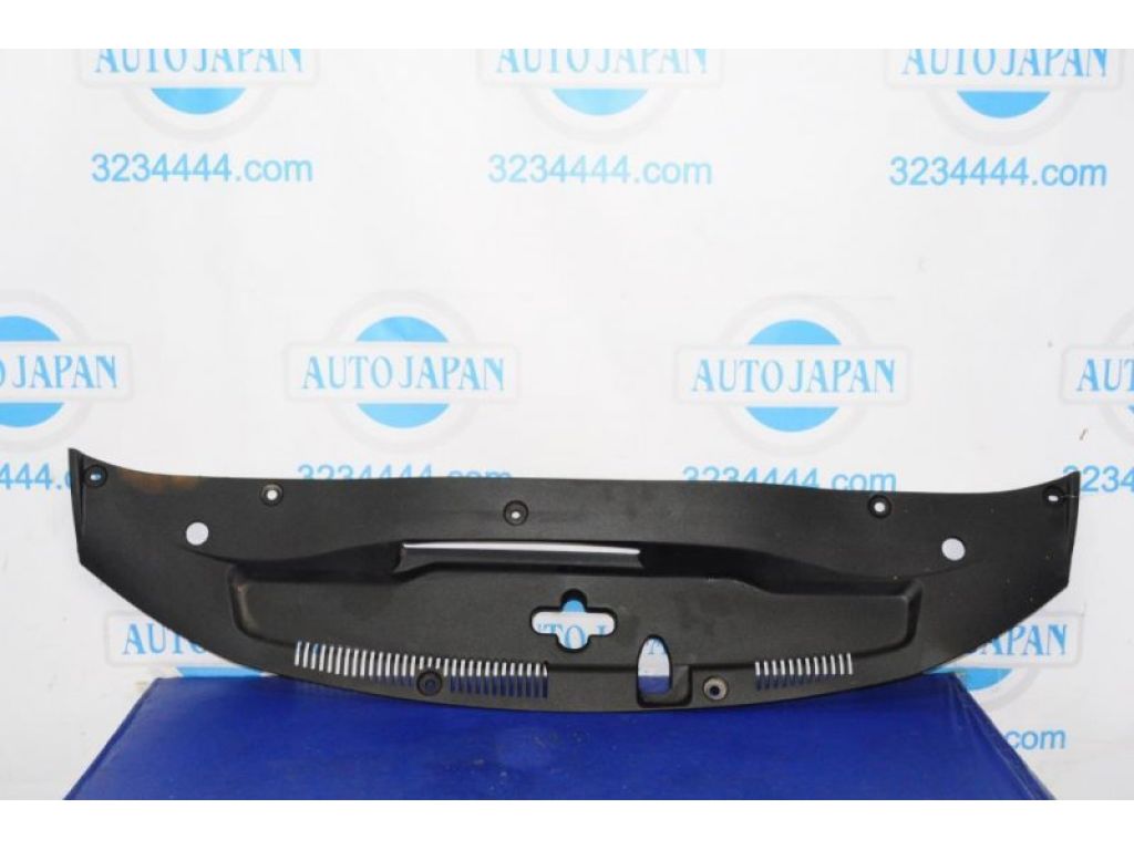53295-30090 | накладка замка капота LEXUS GS350 GS300 05-11