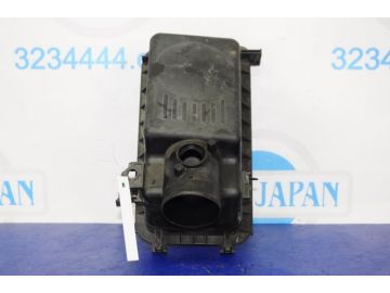 Крышка корпуса воздушного фильтра SCION TC 04-10