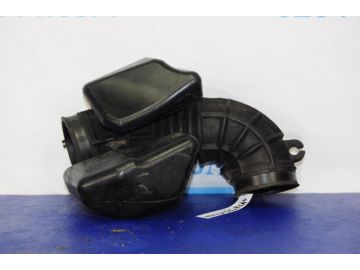 Патрубок воздушного фильтра SUZUKI KIZASHI 09-14