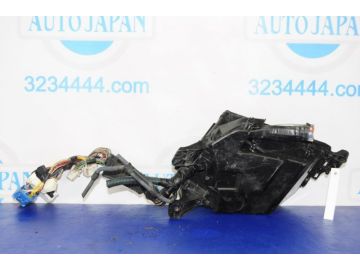 Блок предохранителей моторный отсек LEXUS GS350 GS300 05-11