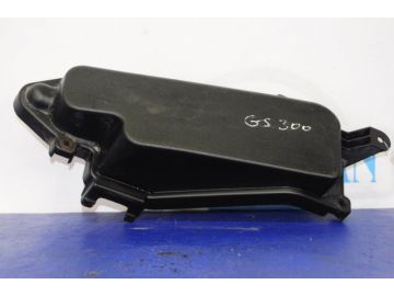 Кришка блоку запобіжників LEXUS GS350 GS300 05-11