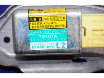 Датчик удару задн. лів. LEXUS GS350 GS300 05-11 Датчик удару задн. лів. LEXUS GS350 GS300 05-11