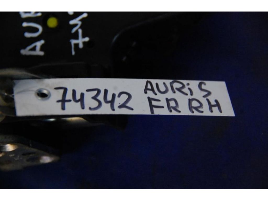 69030-02220 | Замок двери передн. прав. TOYOTA AURIS 06-12 - Фото 2