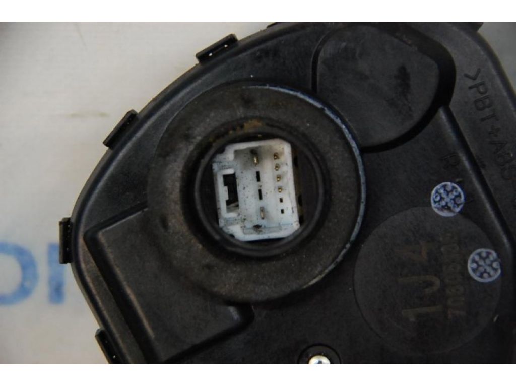 69030-02220 | Замок двери передн. прав. TOYOTA AURIS 06-12 - Фото 4