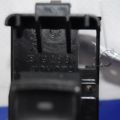 84810-33120 | Кнопка склопідіймача TOYOTA AURIS 06-12 - Прев'ю 2