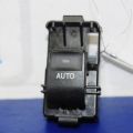 84810-33120 | Кнопка склопідіймача TOYOTA AURIS 06-12 - Прев'ю 4