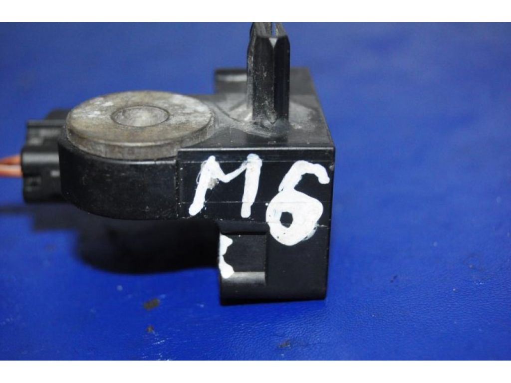 6M81-14A688-AC | Датчик удара MAZDA 6 GG 02-07 - Фото 3