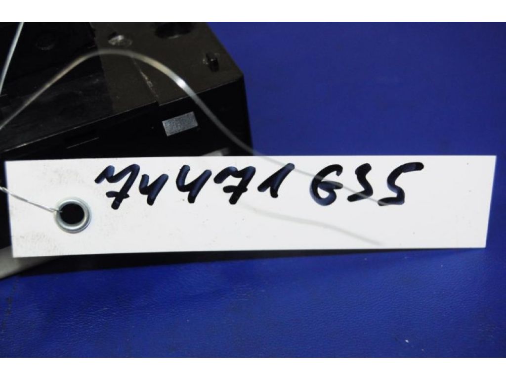 25431-JK40D | Кнопка стеклоподъемника INFINITI G25/G35/G37/Q40 06-14 - Фото 2