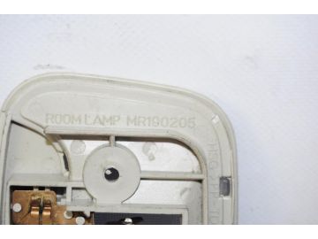 Плафон салону MITSUBISHI PAJERO 99-06