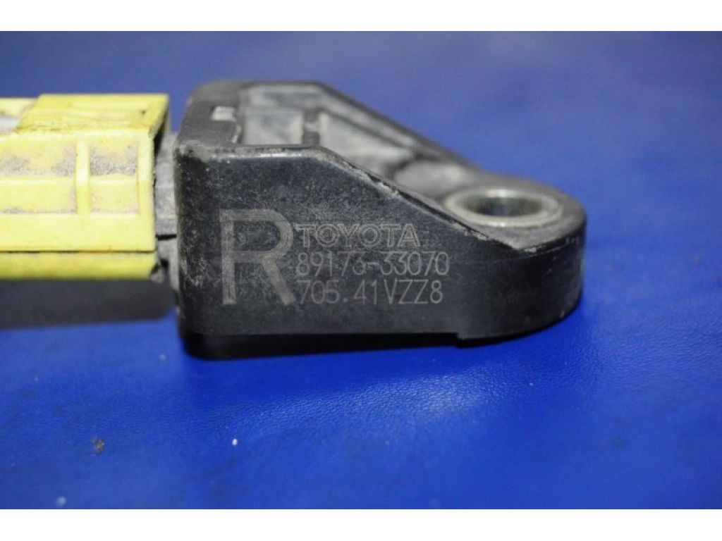 89173-09400 | Датчик удару TOYOTA CAMRY 40 06-11
