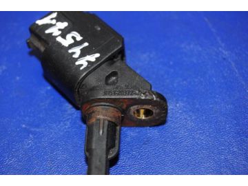 Датчик ABS передн. прав. MAZDA 3 BK 03-08