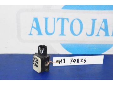 Датчик удара MAZDA 3 BK 03-08