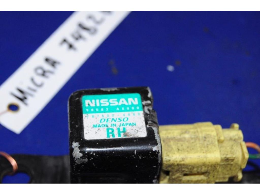 98582-AX000 | Датчик удару прав. NISSAN MICRA 03-11