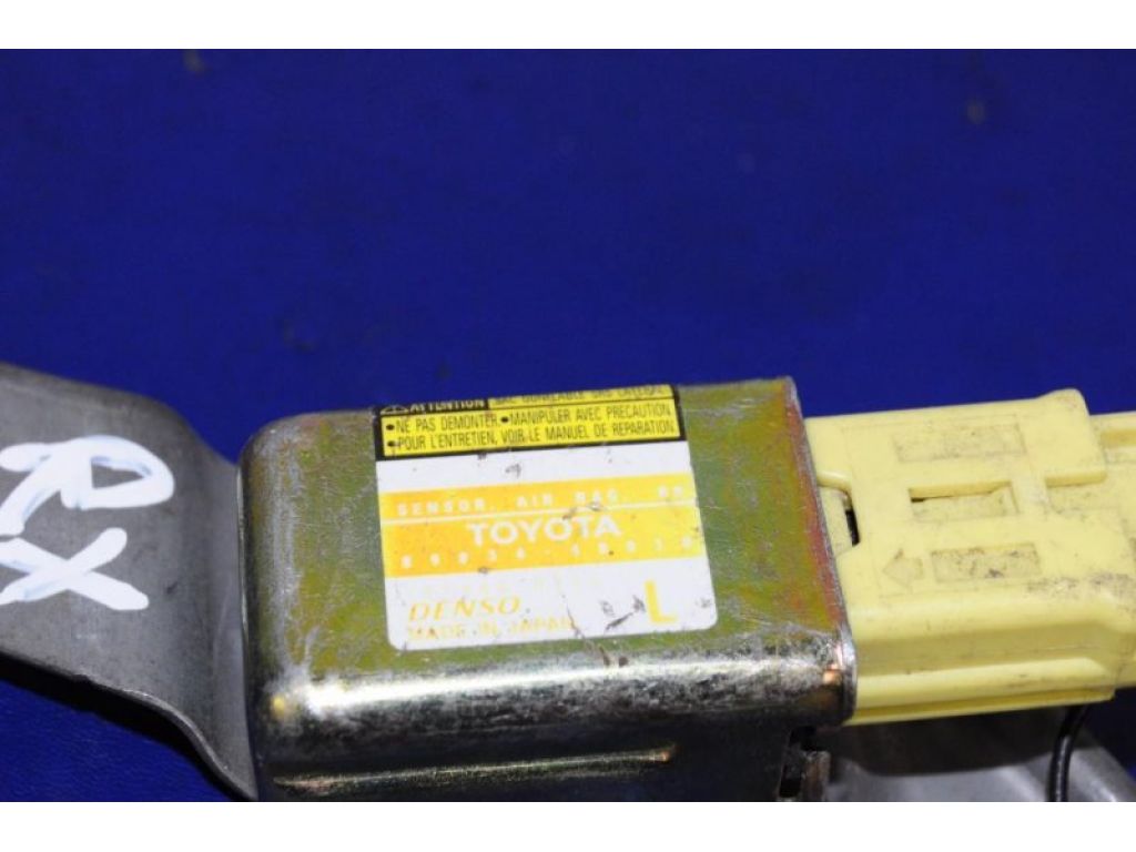 89834-48010 | Датчик удара LEXUS RX300/330/350/400 03-09