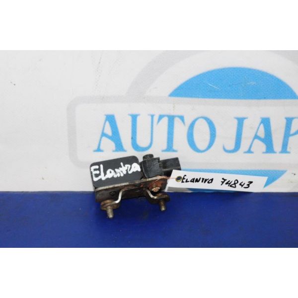 Датчик удару HYUNDAI ELANTRA XD 00-06 95920-2D300 — 2