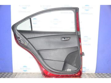 Двері задн. лів. LEXUS GS350 GS300 05-11