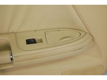 Кнопка стеклоподъемника INFINITI M25/M37/M56/Q70/M35H 10-16