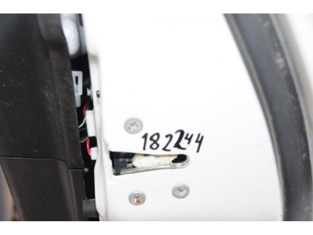TD11-72-310D | Замок двері задн. прав. MAZDA CX-9 06-16