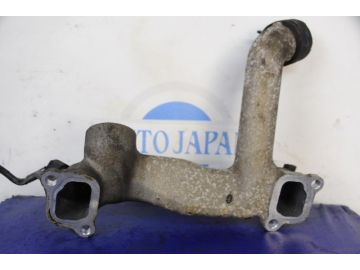 Патрубок системи охолодження TOYOTA SEQUOIA 01-07