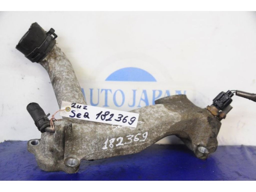 Патрубок системи охолодження TOYOTA SEQUOIA 01-07 - Фото 2