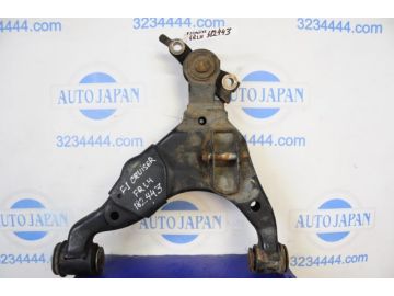 Рычаг передней подвески нижний лев. TOYOTA FJ CRUISER 06-15