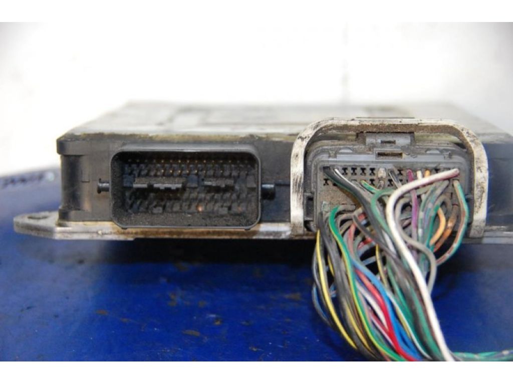 LFB7-18-881C | Блок керування двигуном MAZDA 5 CR 05-10 - Фото 4
