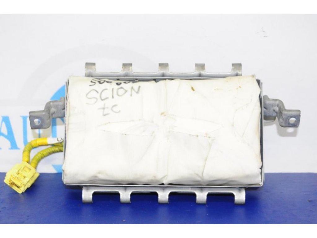 73960-21021 | Комплект безопасности SCION TC 04-10