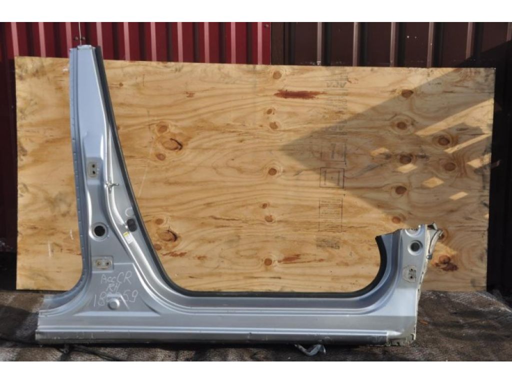 63210-T2A-305ZZ | Стійка кузова середня прав. HONDA ACCORD CR 13-18