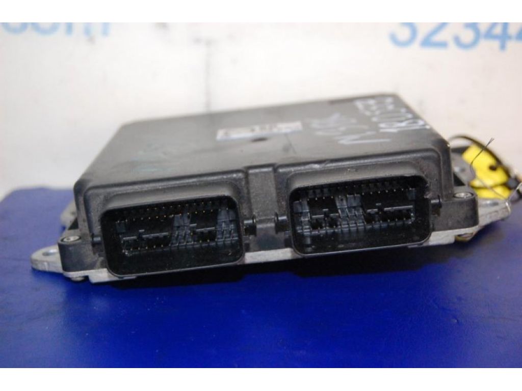 LF7W-18-881B | Блок керування двигуном MAZDA 3 BK 03-08 - Фото 5