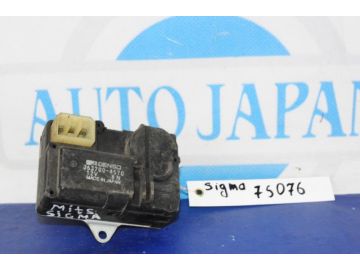Моторчик заслонки печки MITSUBISHI SIGMA 90-96