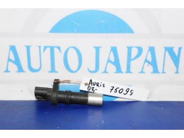 Датчик положения коленвала TOYOTA AURIS 06-12