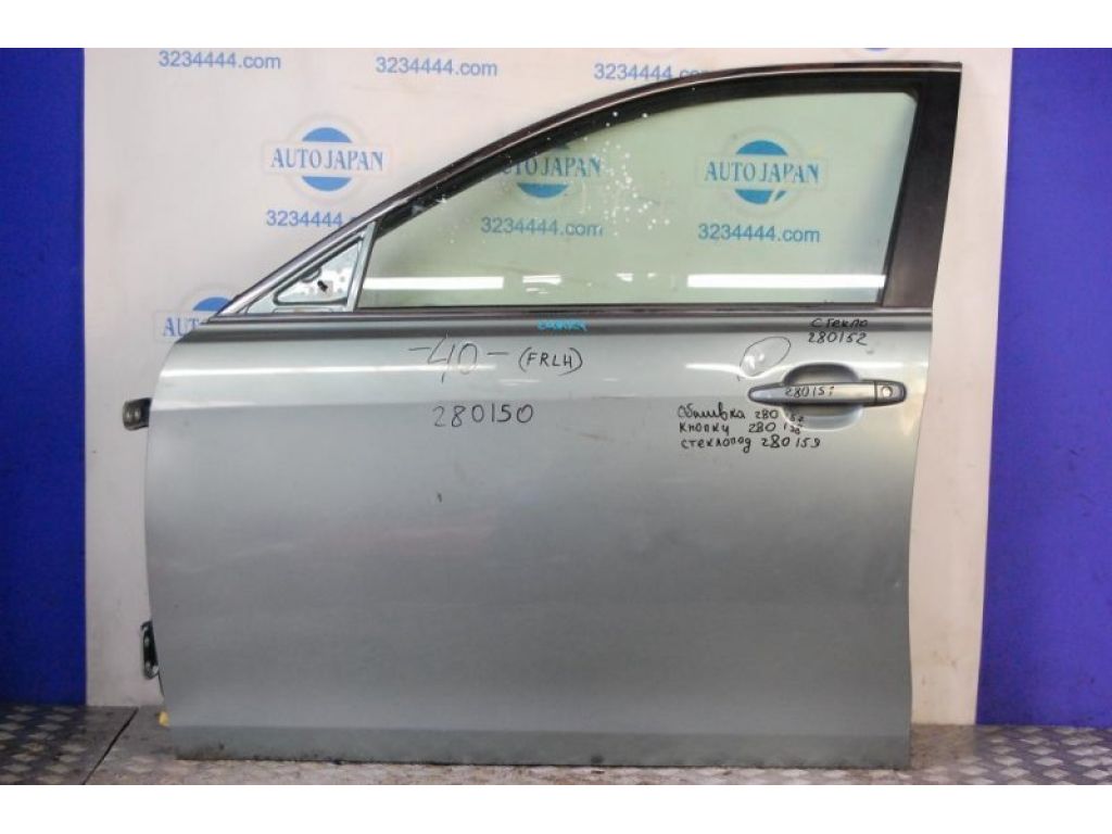 68102-06080 | Скло дверей передн. лів. TOYOTA CAMRY 40 06-11