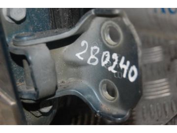 Петля двери нижняя передн. прав. SUBARU OUTBACK 03-09 BP