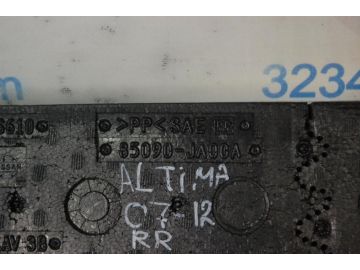 Наповнювач бампера задній NISSAN ALTIMA L32 07-12