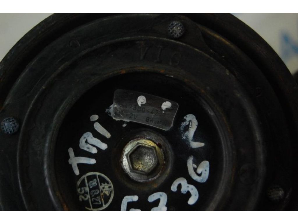 73111XA010 | Компресор кондиціонера SUBARU TRIBECA B10 07-13 - Фото 4