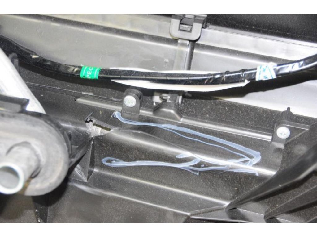 Корпус пічки TOYOTA SEQUOIA 01-07 - Фото 3