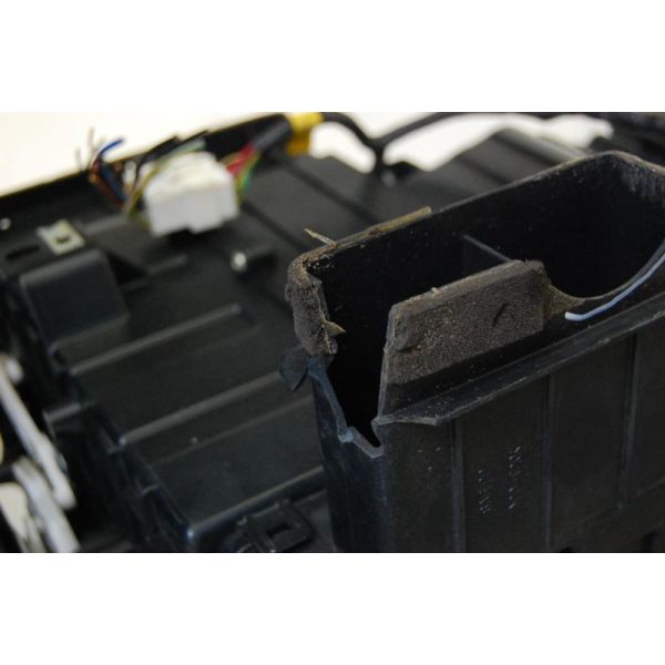 Корпус пічки SSANGYONG KYRON 05-15 6811009100 — 2
