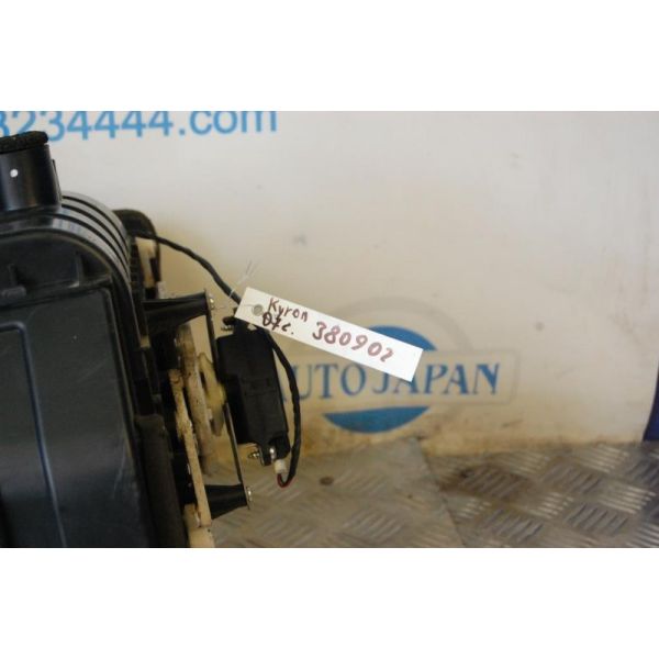 Корпус пічки SSANGYONG KYRON 05-15 6811009100 — 3