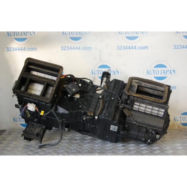 Корпус пічки SSANGYONG KYRON 05-15 6811009100 — 5